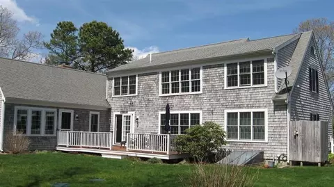 39 Regatta Dr, Mashpee, MA 02649 photo 5