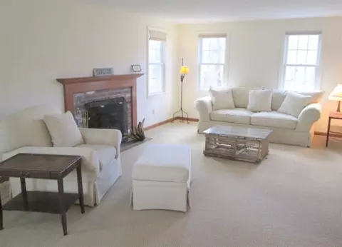 34 Liam Ln, Centerville, MA 02632 photo 2