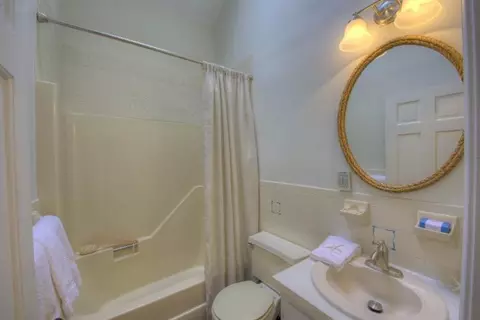 127 Riverview Ln, Centerville, MA 02632 photo 17