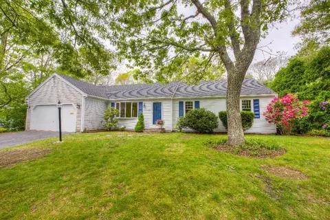 127 Riverview Ln, Centerville, MA 02632 photo 1