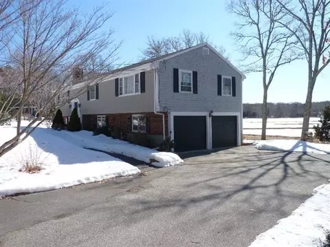 51 Emerson Way, Centerville, MA 02632 photo 2