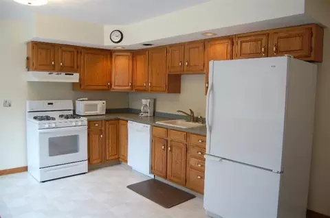 38 Braddock Cir, East Dennis, MA 02641 photo 10