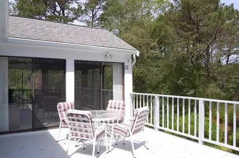 38 Braddock Cir, East Dennis, MA 02641 photo 31