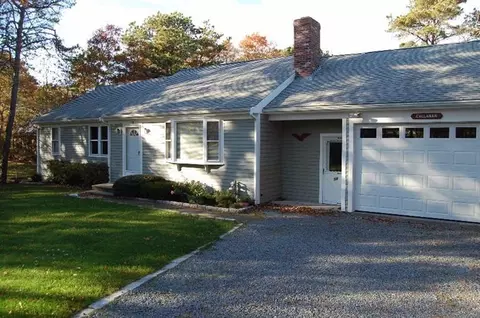 38 Braddock Cir, East Dennis, MA 02641 photo 2
