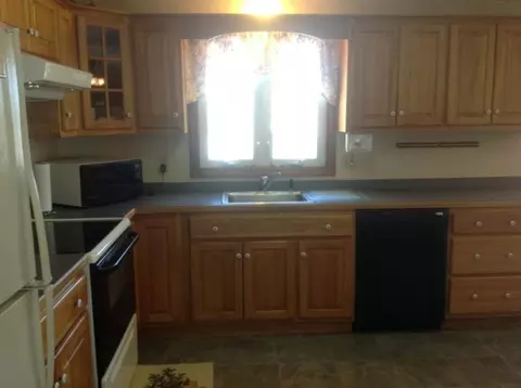 43 Howard Ave, Monument Beach, MA 02553 photo 6