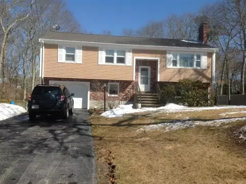 43 Howard Ave, Monument Beach, MA 02553 photo 1