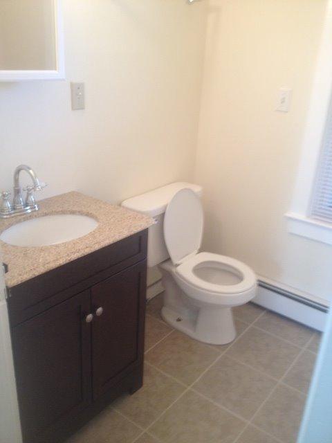 28 Spring St, Hyannis, MA 02601 photo 6