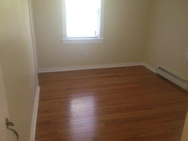 28 Spring St, Hyannis, MA 02601 photo 3