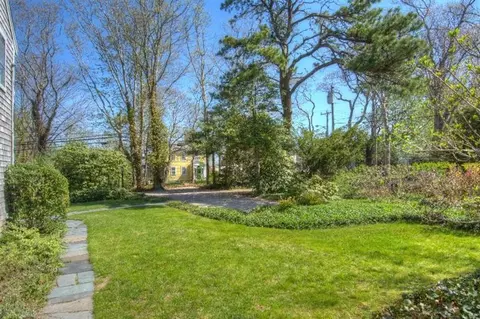 2771 Main Route 6a St, Barnstable, MA 02630 photo 4