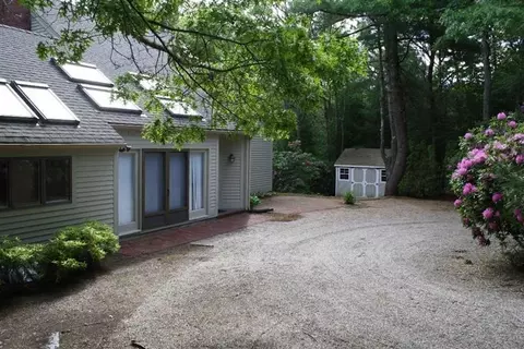 103 The Paddock Cir, Mashpee, MA 02649 photo 5