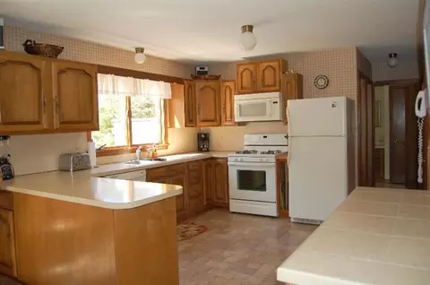 85 Thorne Rd, Eastham, MA 02642 photo 8