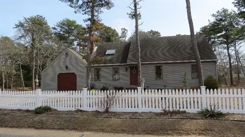 415 Mckoy Rd, Eastham, MA 02642 photo 1