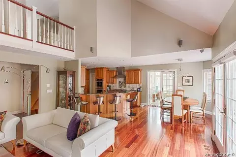44 Eagle Dr, Mashpee, MA 02649 photo 7