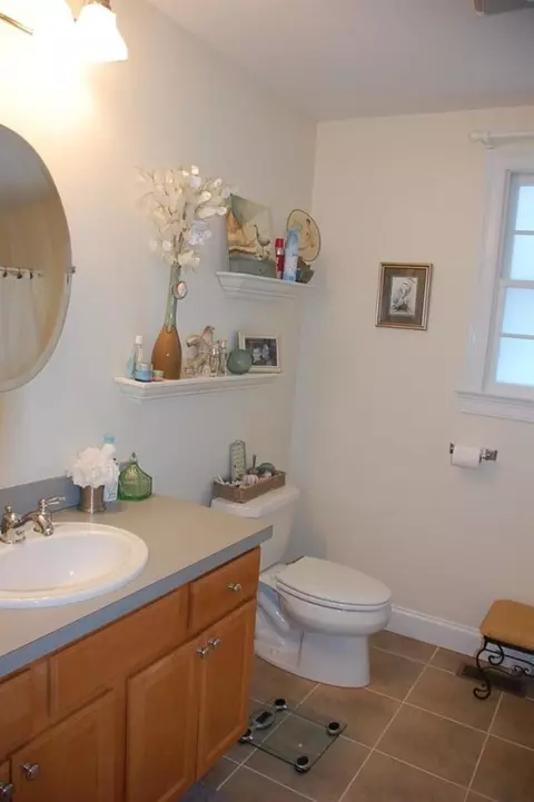 30 Valley Rd, Mashpee, MA 02649 photo 11