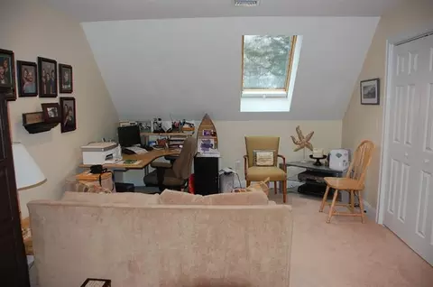 30 Valley Rd, Mashpee, MA 02649 photo 9