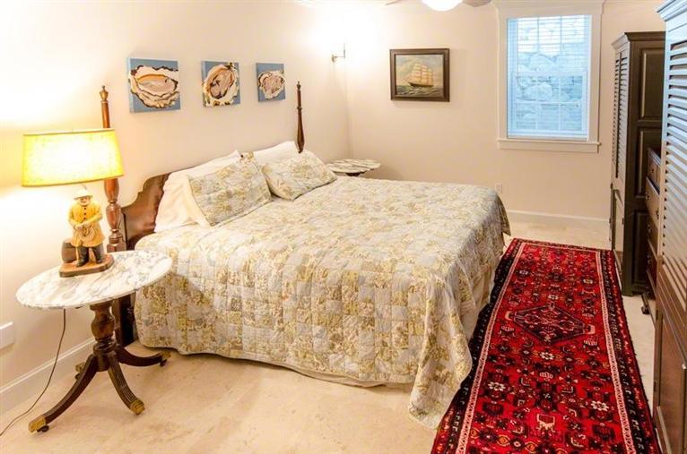 12 Spring St, Vineyard Haven, MA 02568 photo 18