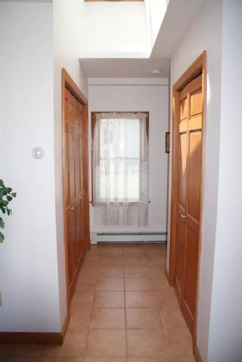 40 Phillips Rd, Sagamore Beach, MA 02562 photo 9