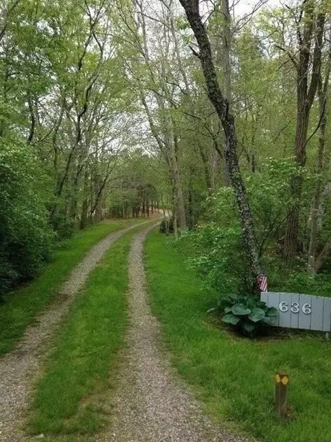 636 River Rd, Marstons Mills, MA 02648 photo 4