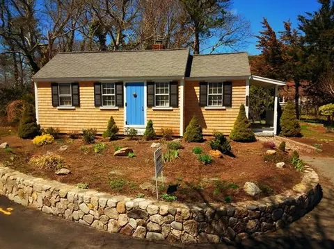933 Main St #G, Osterville, MA 02655 photo 1