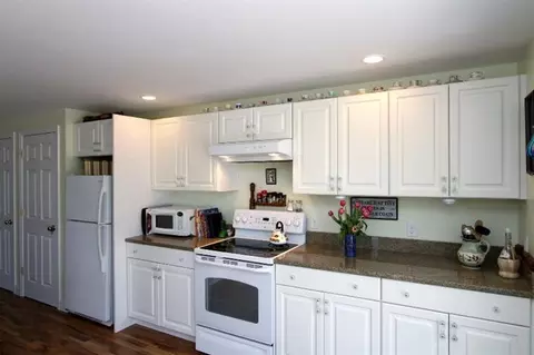 10 Ronnie Rd, Eastham, MA 02642 photo 5
