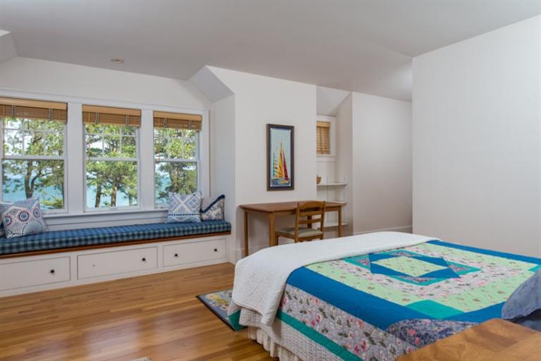 160 Vineyard Rd, Cotuit, MA 02635 photo 14