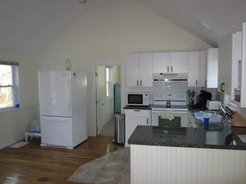 15 Knowles St, Eastham, MA 02642 photo 5