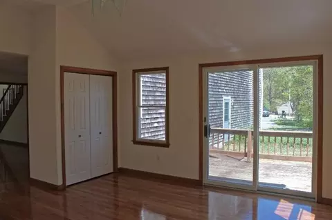 131 James Cir, Mashpee, MA 02649 photo 13