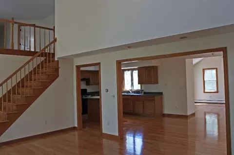 131 James Cir, Mashpee, MA 02649 photo 5