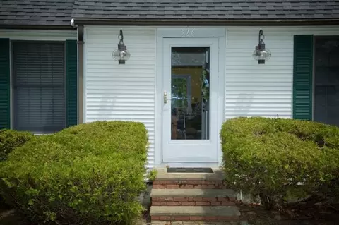 326 Oakmont Rd, Cummaquid, MA 02630 photo 2