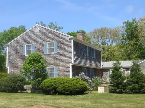 45 Dunaskin Rd, Centerville, MA 02632 photo 4