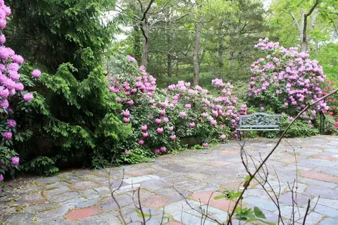1270 Old Post Rd, Marstons Mills, MA 02648 photo 2