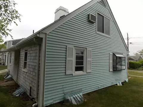 22 Iyanough Rd, Hyannis, MA 02601 photo 3