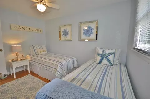 22 Priscilla Rd, Sagamore Beach, MA 02562 photo 10