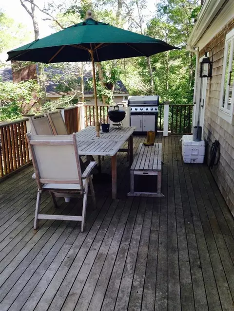 42 Cutlass Ln, Mashpee, MA 02649 photo 18