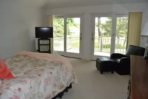 42 Fairway Ln, Mashpee, MA 02649 photo 14