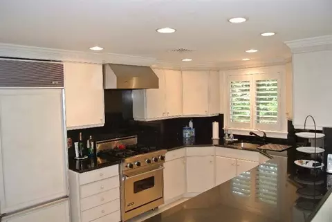 42 Fairway Ln, Mashpee, MA 02649 photo 5