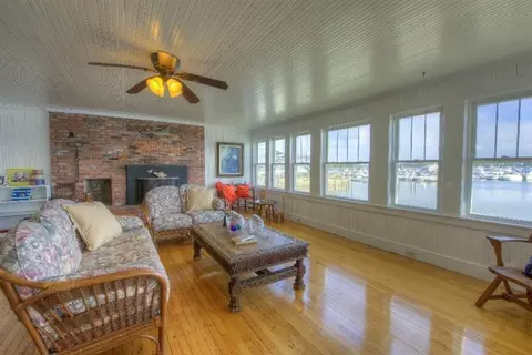 1 Maple Ave, Buzzards Bay, MA 02532 photo 13