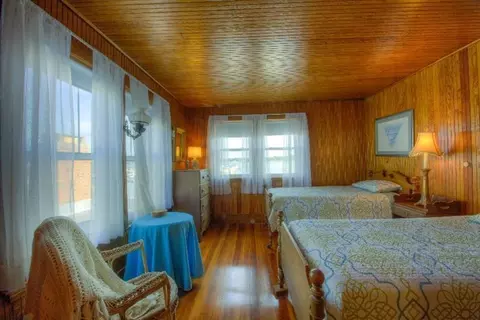 1 Maple Ave, Buzzards Bay, MA 02532 photo 27