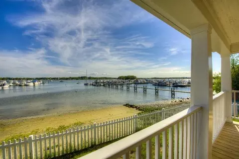 1 Maple Ave, Buzzards Bay, MA 02532 photo 7