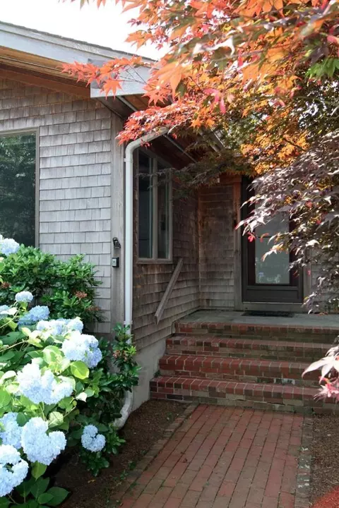 35 Perry Ln, Eastham, MA 02642 photo 2