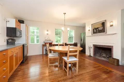 8 Bow Ln, Barnstable, MA 02630 photo 6