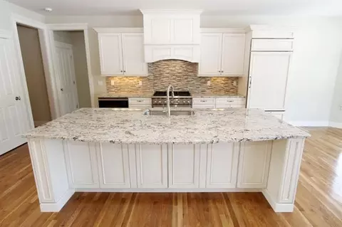 4 Dutchmans Path, Mashpee, MA 02649 photo 4