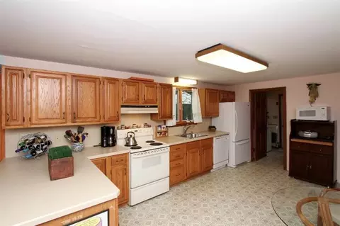 40 Massasoit Rd, Eastham, MA 02642 photo 5