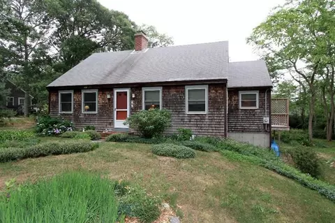 40 Massasoit Rd, Eastham, MA 02642 photo 2