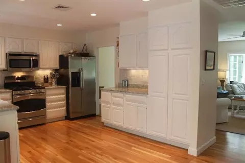 4 Mashpee Rd, Cotuit, MA 02635 photo 4