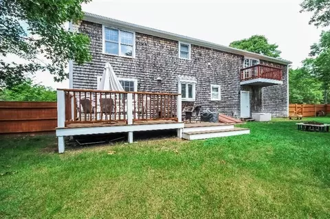 30 Palmer Rd, Mashpee, MA 02649 photo 3