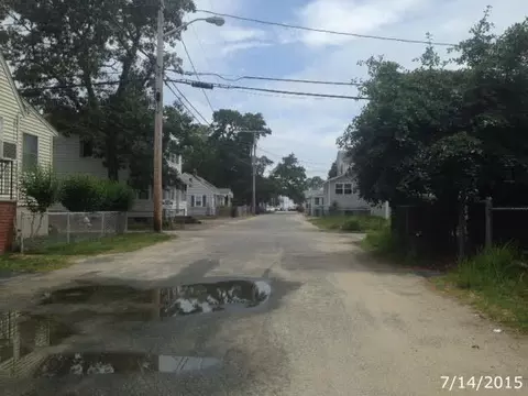 37 Bayview St, Wareham, MA 02571 photo 5