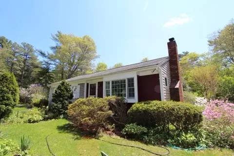 19 Taramac Rd, Centerville, MA 02632 photo 1
