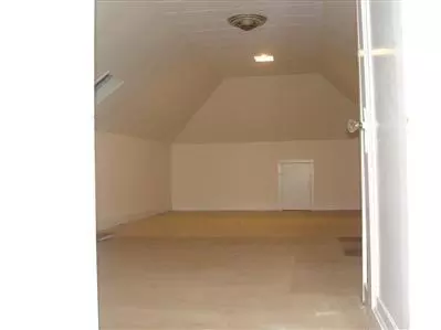 335 Winter St, Hyannis, MA 02601 photo 23