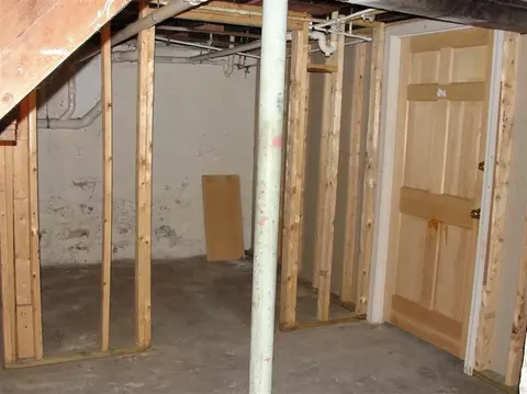 335 Winter St, Hyannis, MA 02601 photo 22